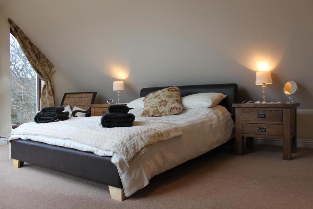 Kingston House - Photo 5