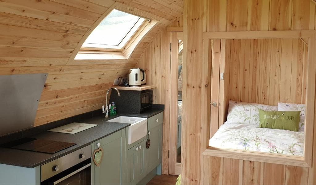 Lilly's Lodges Orkney Butterfly Lodge - Photo 4