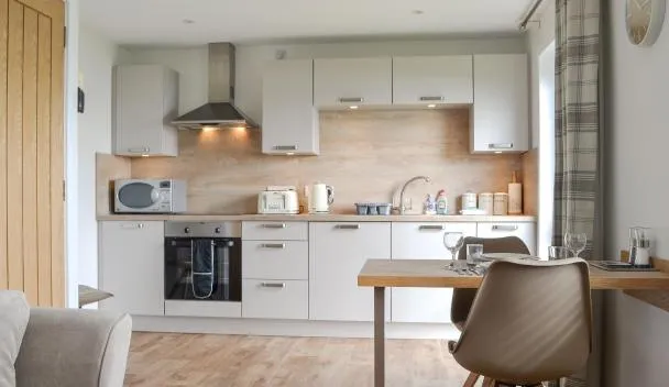 Rockworks Chalets No,3 - Uk7042