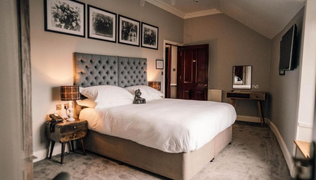 The Kirkwall Hotel - Photo 2