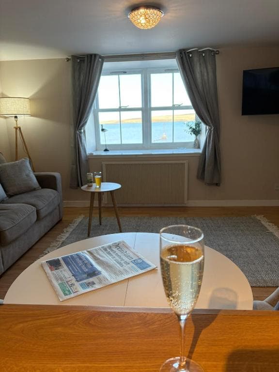 Waterfront Apartment, St Margarets Hope - Photo 4