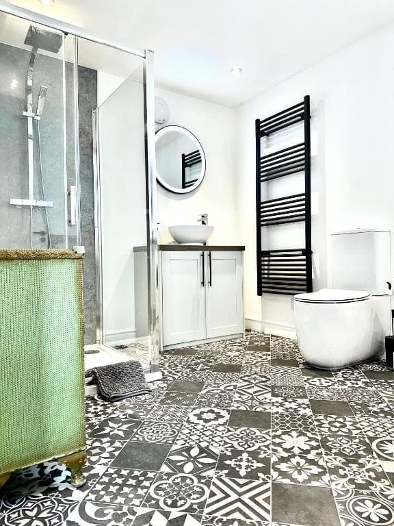 Central, Stylish - 2 Bed Property, The Stable @ Warrenfield, Free WiFi & Parking - Photo 3