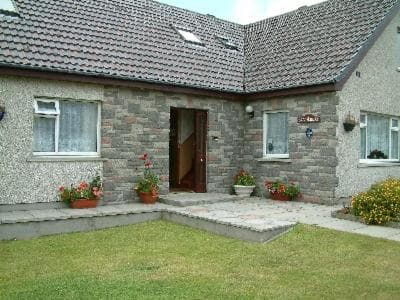 Sanderlay Guest House - Photo 2