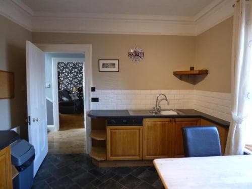 St Clair House - Photo 4