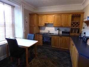 St Clair House - Photo 3