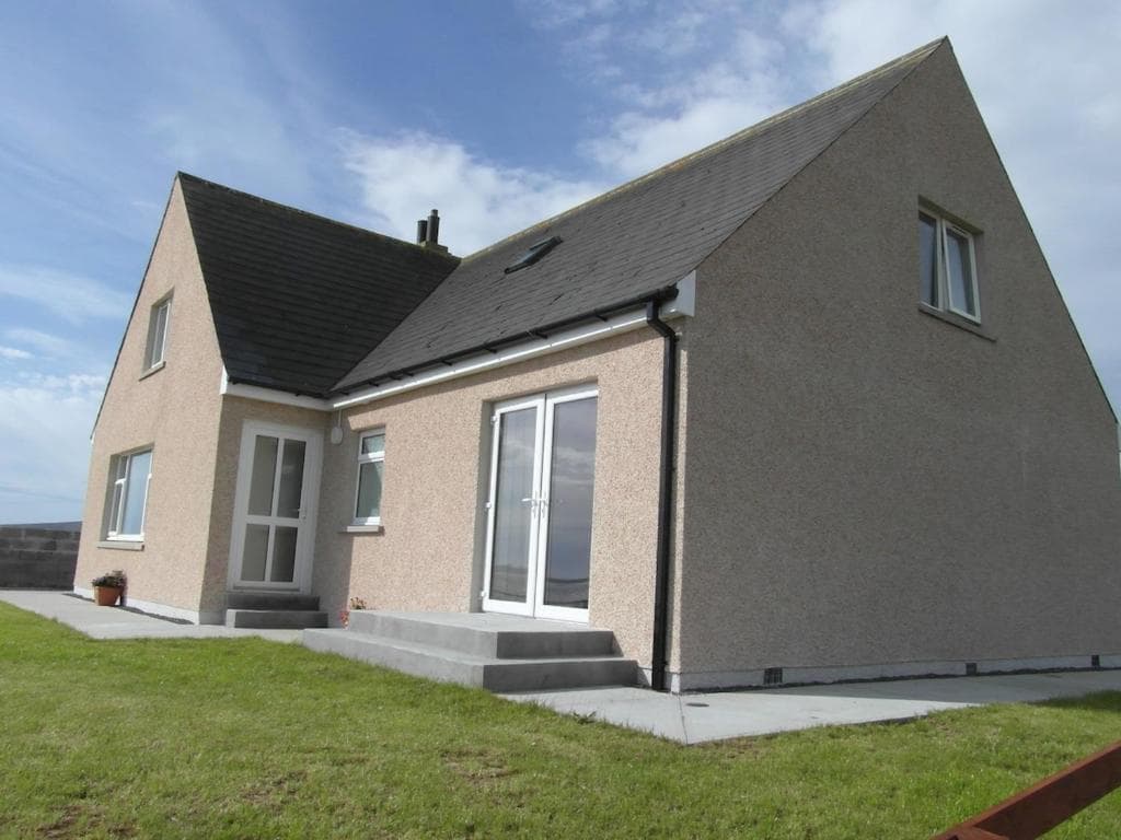 Riff Farmhouse, ideal for exploring Orkney