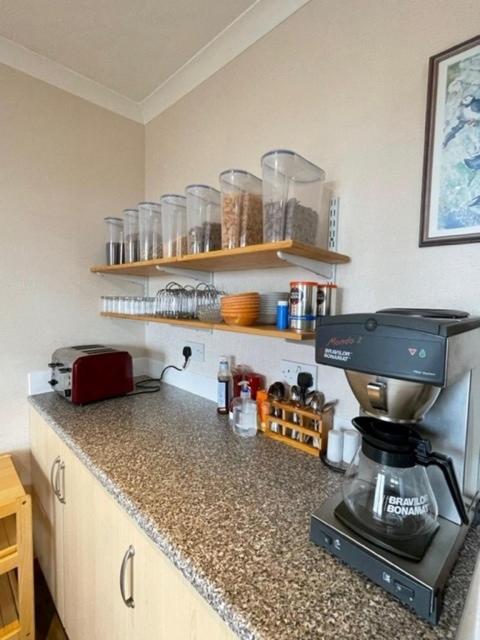 Royal Oak Guesthouse, Holm Road, Kirkwall, Orkney (photo 12)